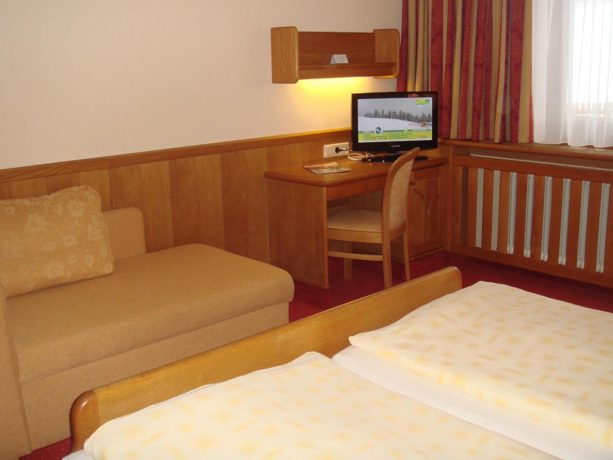 Hotel Sporthof 슈라드밍 외부 사진